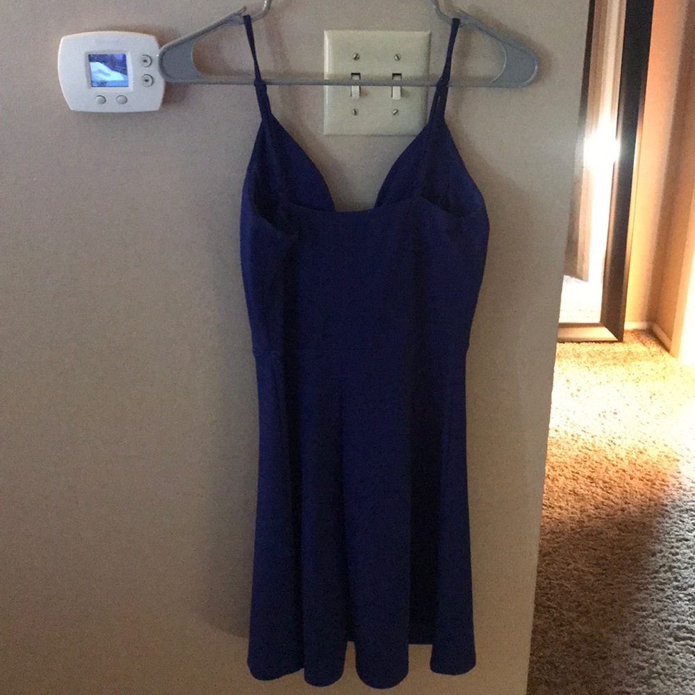 Dress - Picture 2 of 3